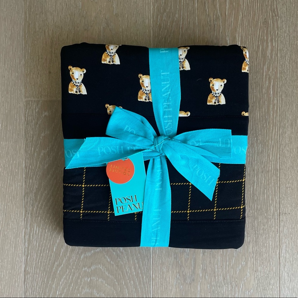 Posh peanut reversible blanket